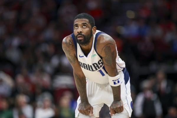 Report: G Kyrie Irving could miss 2 weeks with back injury