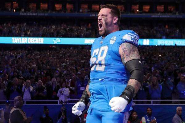 Lions remain cautious with LT Taylor Decker (shoulder)