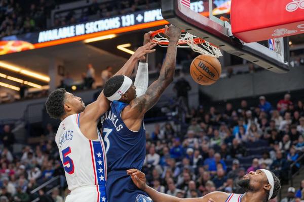 Wolves pull away from 76ers in 4th quarter