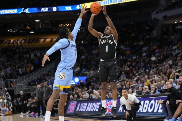 No. 21 Marquette bombs from outside, cruises past Providence
