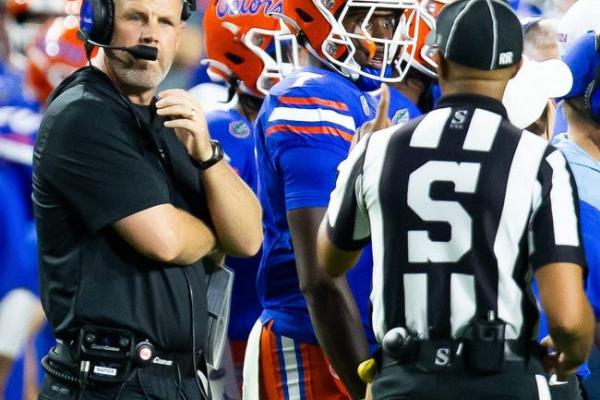 Report: Florida boosters raise money to buy out Billy Napier