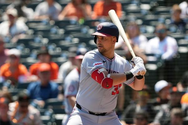 Report: Red Sox to sign 1B Nathaniel Lowe