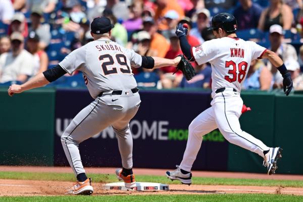 Tigers open it up in extras to hand Guardians tenth straight loss