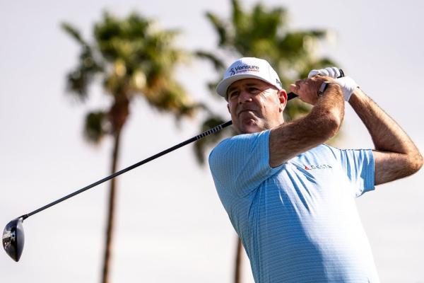 Stewart Cink cards 62 and takes early lead at Ally Challenge