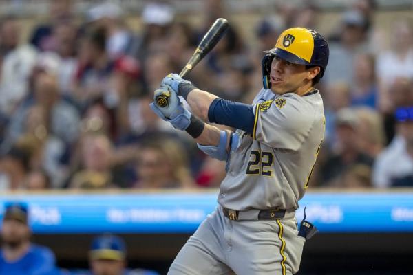 Christian Yelich has career-high 8 RBIs as Brewers blast Twins