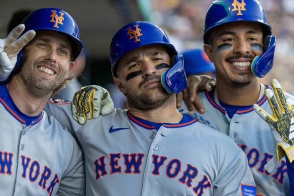 Pete Alonso hits two of Mets’ four homers in rout of Tigers