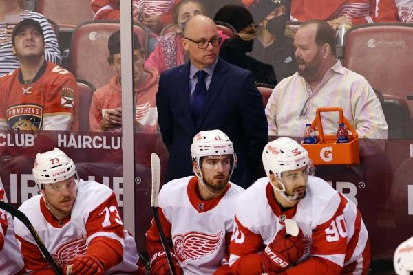 Blackhawks tab Jeff Blashill as head coach