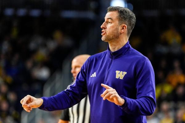 Brandon Roy Jr. to follow in dadâs footsteps at Washington