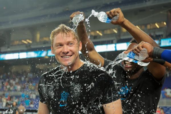 Marlins walk off Royals behind Kyle Stowers’ huge night