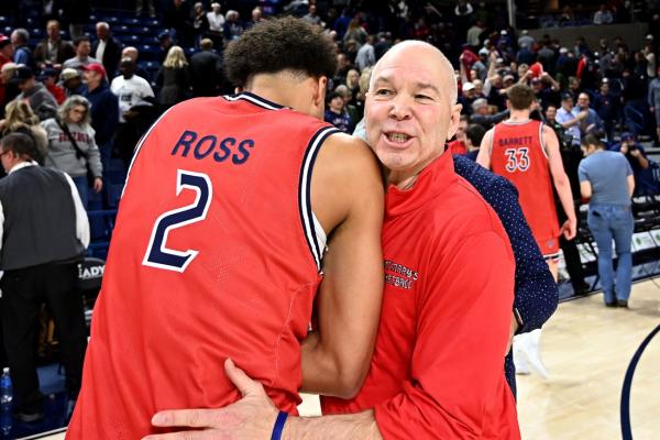 No. 23 Saint Mary’s seeks to extend domination of Loyola Marymount