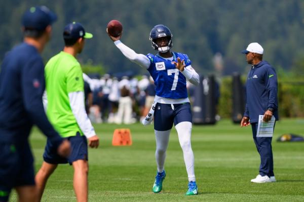 Seahawks QB Geno Smith to undergo tests on injuries – KNBR