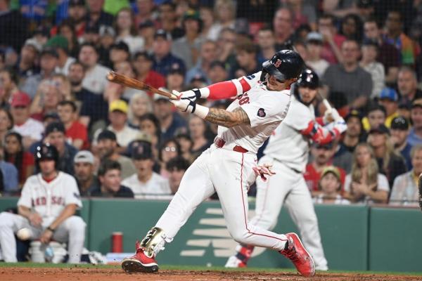 Red Sox use big third inning to speed past Mariners 14-7 thumbnail