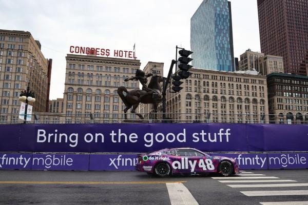 Weekend Preview: Chicago Street Course