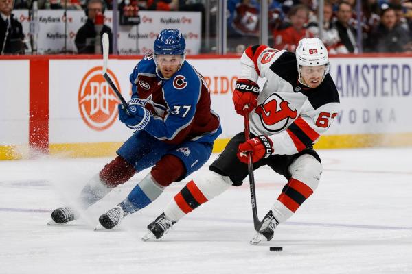 Valeri Nichushkin returns as Avalanche dump Devils