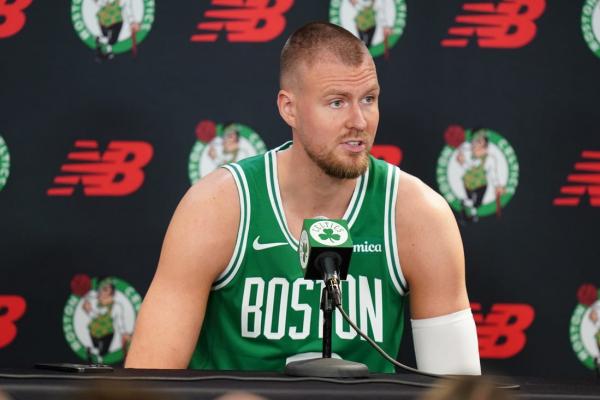 Celtics C Kristaps Porzingis targets December return thumbnail