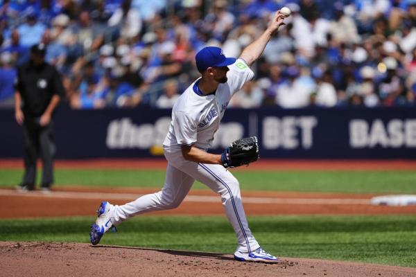 Blue Jays parlay fourth inning into second straight win over Giants