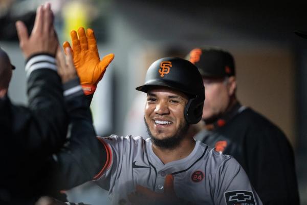 Mike Yastrzemski’s timely hitting lifts Giants past Mariners