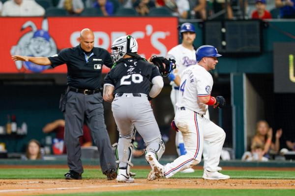 Jon Gray, Rangers take care of skidding White Sox thumbnail