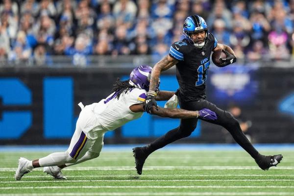 Lions pummel Vikings, snag No. 1 seed in NFC for first time