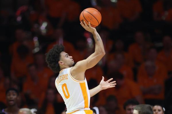 No. 19 Tennessee tunes up for SEC play against South Carolina State