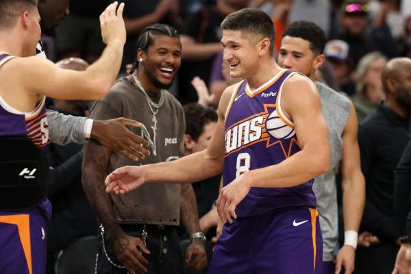 Grayson Allen’s record-setting night powers Suns over Pelicans
