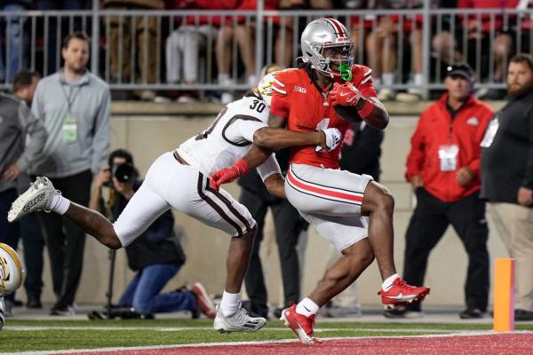 No. 2 Ohio State wallops Western Michigan 56-0