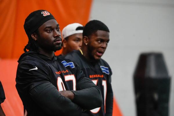 Bengals’ brass, agent sling barbs over first-rounder’s holdout