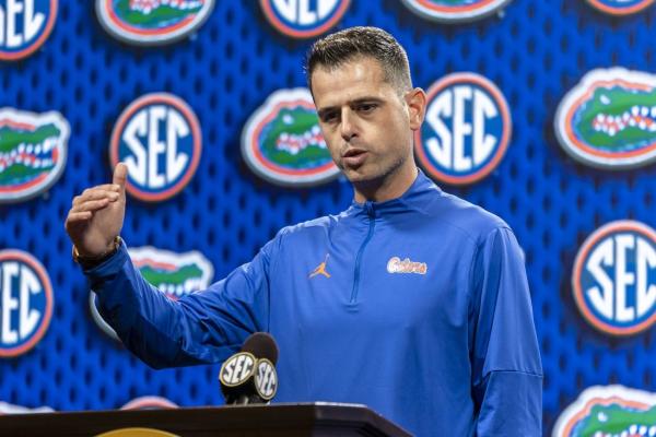 No. 3 Florida, No. 13 Arizona tip in opener with Final Four feel
