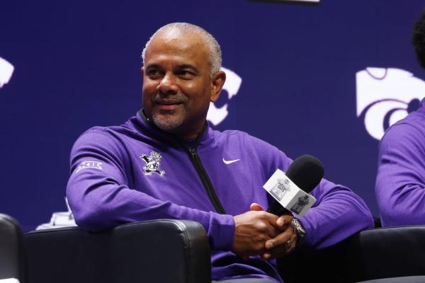 Kansas State pulls away late in home win over Bellarmine