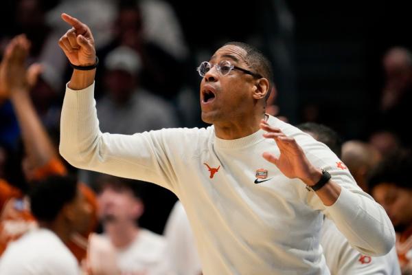 Reports: Texas fires Rodney Terry after falling in First Four