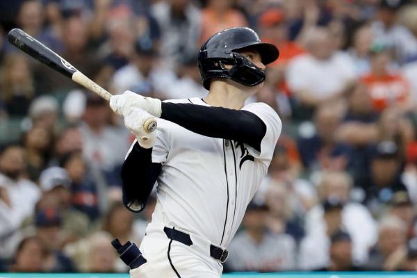 Tigers shellac Tanner Houck, rock Red Sox 14-2
