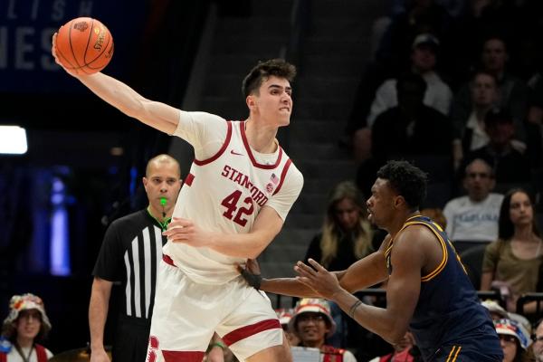 Well-traveled Kent State visits Stanford in NIT second round