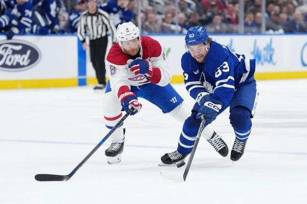 Maple Leafs break it open late, slam shut Canadiens for opening win
