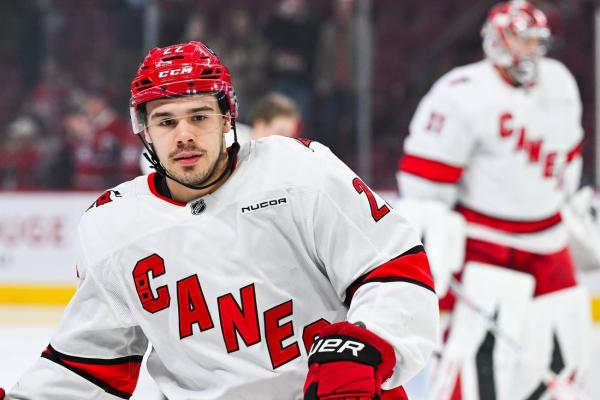 Canes ink F Logan Stankoven to 8-year, $48M extension