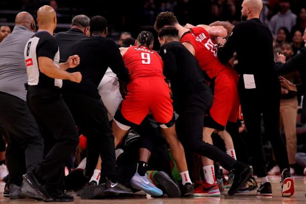 NBA suspends Rockets' Amen Thompson, Heat's Terry Rozier for altercation thumbnail