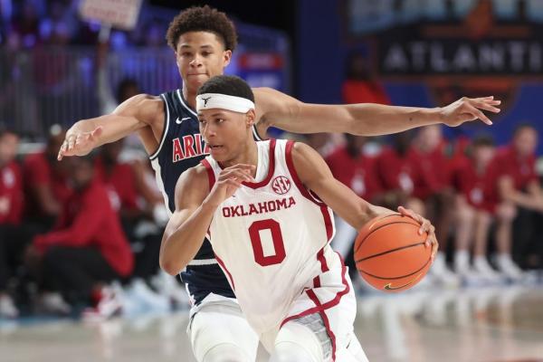 Oklahoma holds on to beat No. 24 Arizona