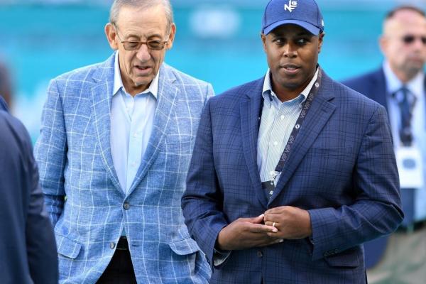 Dolphins, general manager Chris Grier mutually agree to part ways