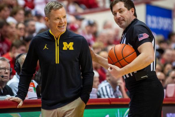 Michigan coach Dusty May signs new contract amid Indiana rumors