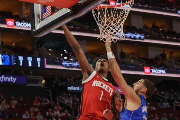 Alperen Sengun, Amen Thompson carry Rockets past Mavericks