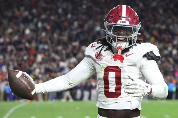 CFP rankings: Alabama, Notre Dame hold final at-large spots