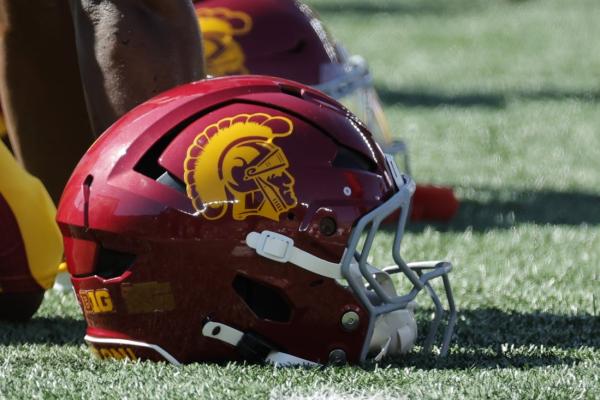 5-star LB Xavier Griffin decommits from USC