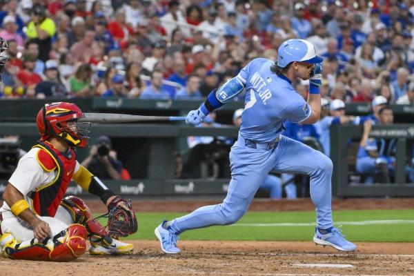 Royals erase 5-run deficit, ride bullpen to win over Cardinals