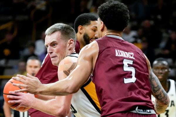 Iowa attempts to bounce back against South Carolina Upstate