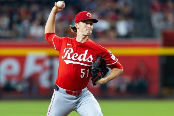 Spencer Steer’s homer helps Reds avoid sweep by Diamondbacks