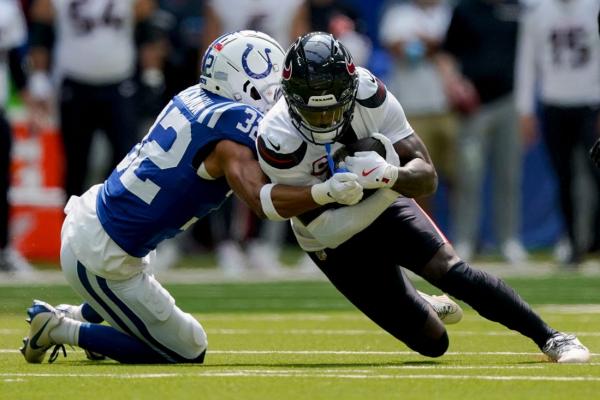 Stefon Diggs, Joe Mixon impact Texans’ win over Colts