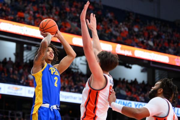 Pitt prevails at Syracuse, halts four-game slide