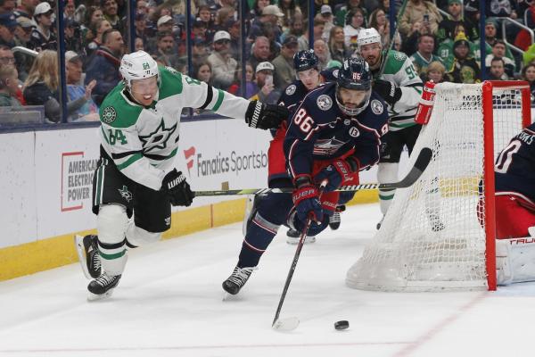 Kirill Marchenko, Blue Jackets turn back Stars