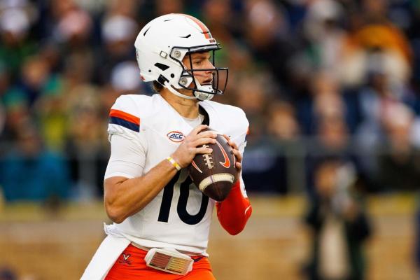 Bowl bid on line in Blacksburg for UVA, Virginia Tech