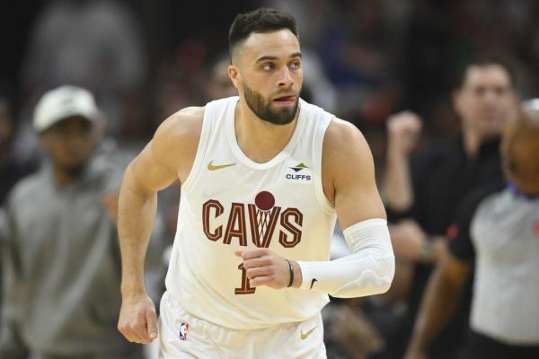 Cavaliers F Max Strus (ankle) to make season debut Friday thumbnail