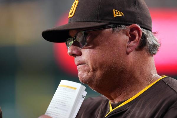 Reports: Padres nearing extension for manager Mike Shildt thumbnail